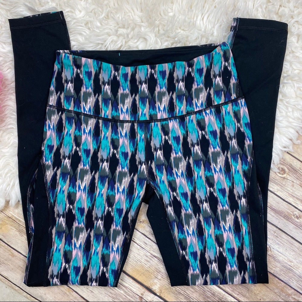 Victoria’s Secret Knockout Tights Legging